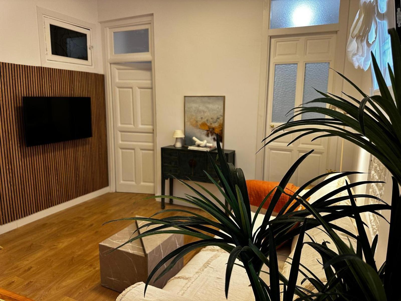 Piso 2 Habitaciones En El Centro 马德里 外观 照片